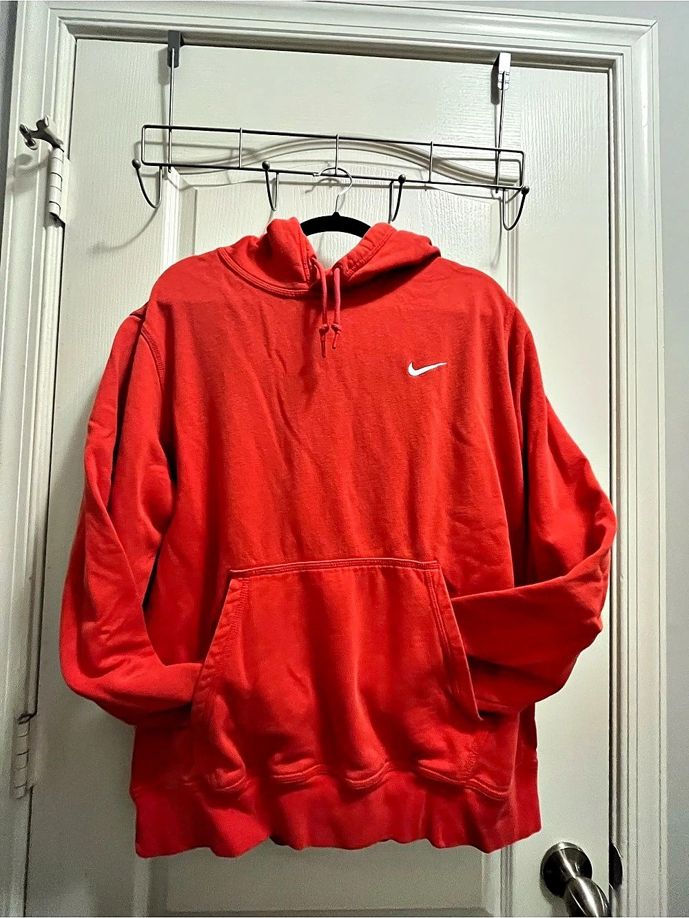 Nike Sportswear Club Fleece Pullover Hoodie Red Large